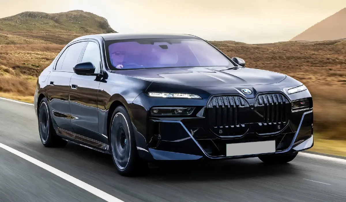 BMW - i7 M70 xDrive - Luxury Car Rentals - Preowned Luxury Car - Exclusive Concierge Club.webp